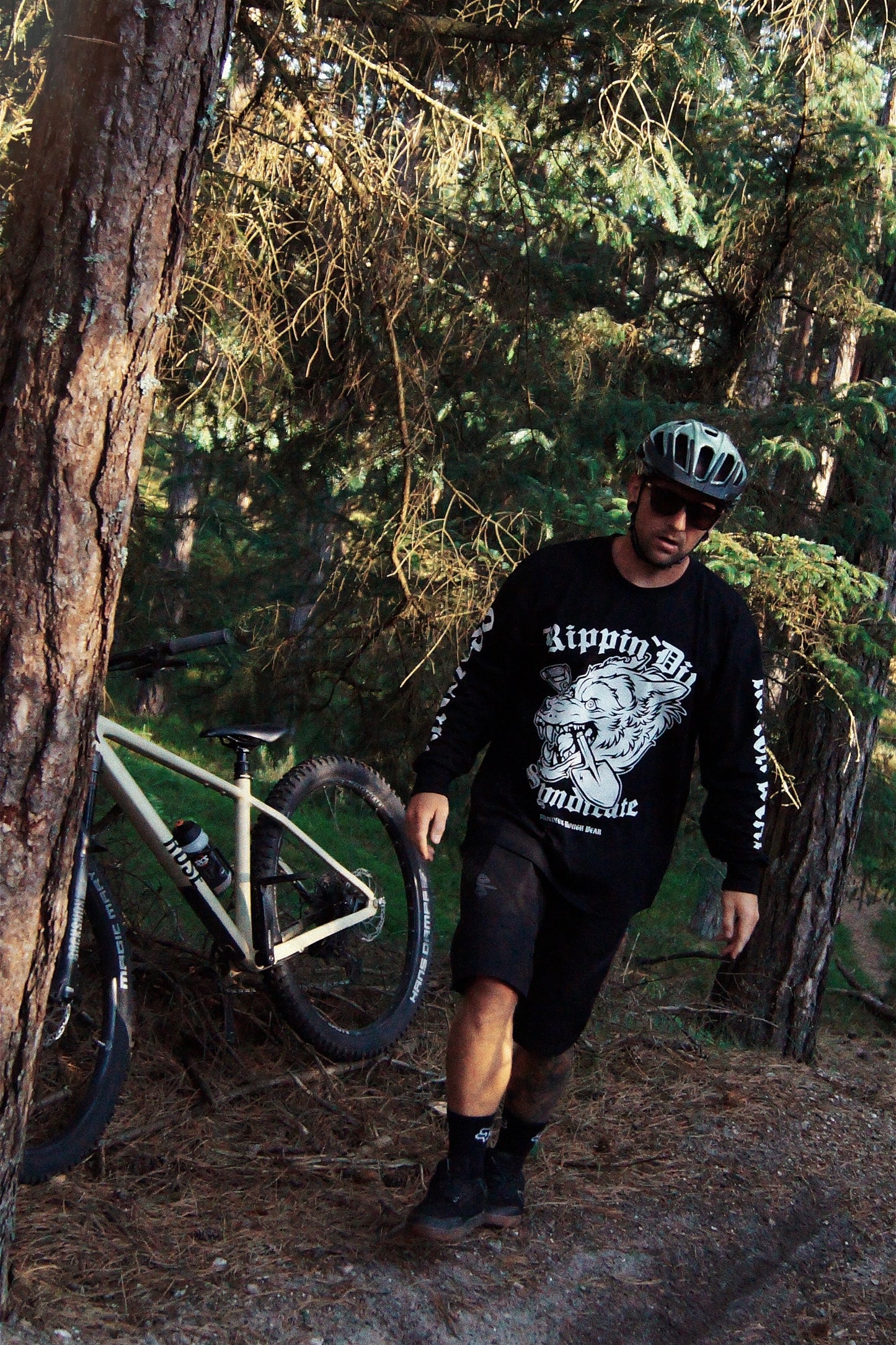 RIPPIN' DIRT SYNDICATE – LONGSLEEVE JERSEY
